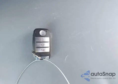 2020 Kia Optima Se z USA, uszkodzony, nr VIN 5XXGT4L33LG446200